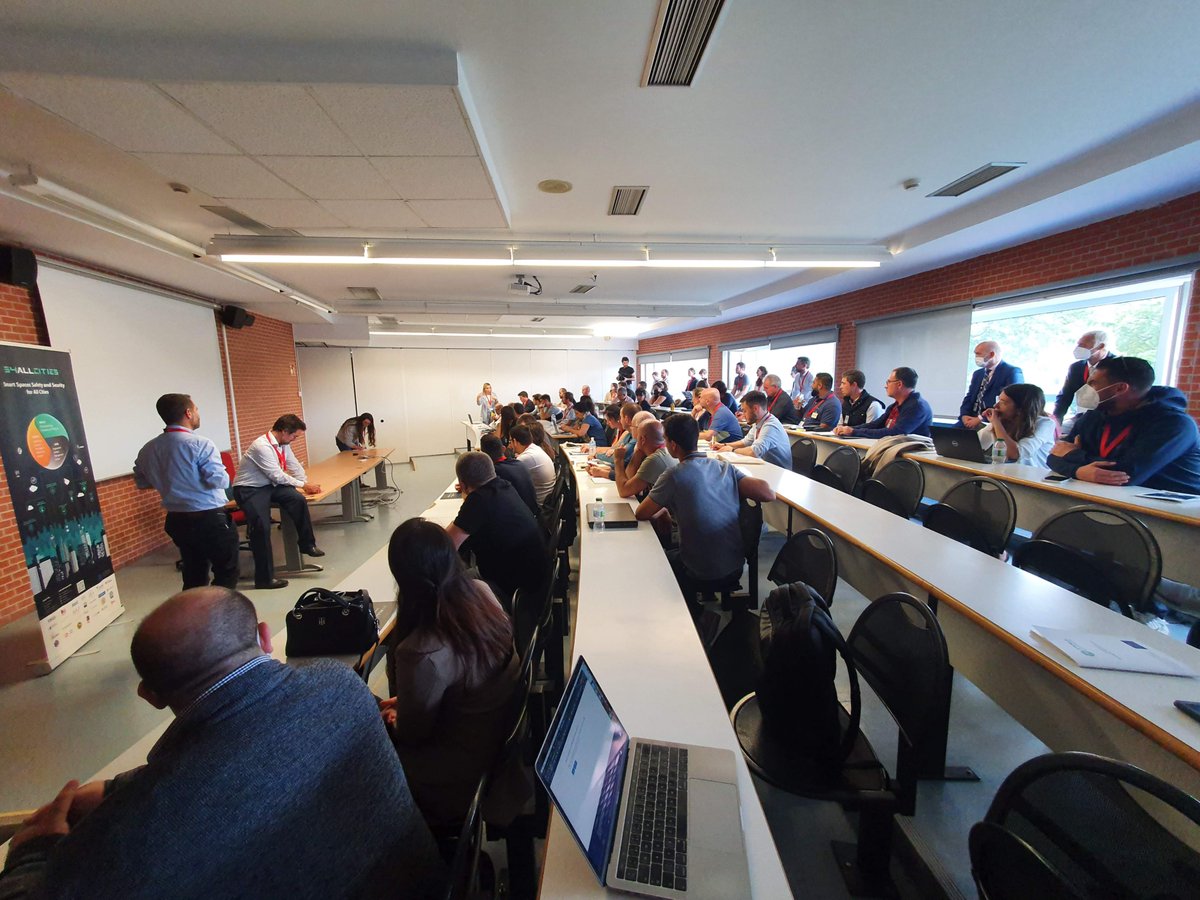 InnoConnect_net's tweet photo. In Bilbao, @JiriBouchal just presented the results of #TraMod and #GLayer integration into the system for secure and safety cities developed in @s4allcities and tested in PIlsen. Watch the impressive Pilsen pilot video at https://t.co/KeiFrd2b6S https://t.co/uXd4Z40we2