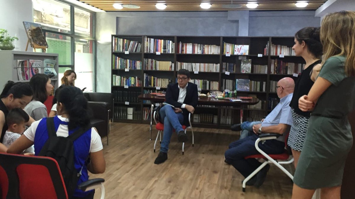 ChristileDrulhe's tweet photo. 🇫🇷🇲🇴 Welcome back to Alliance française Macao, which has reopened its doors on 17 October! Registrations are opened for French classes. Check all the details on their website: https://t.co/i6uxnfJ2as https://t.co/RYiUp5c253