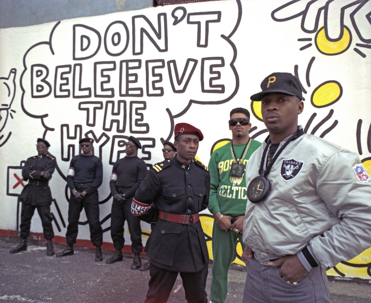 "Rap music is the invisible TV station that Black America never had" - Chuck D

Two hours of furious, funky and politically electrified rap music from Public Enemy on today's edition of In Focus - selected and mixed by @ldldn

Listen now: nts.live/2