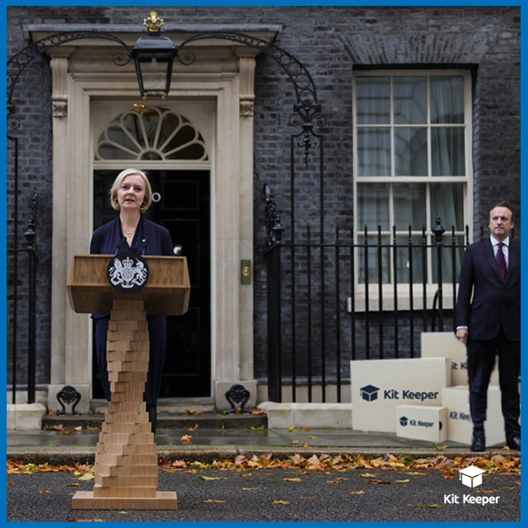 kit_keeper's tweet photo. Should've seen it coming! 👋📦

#seeya #tories #kitkeeper #removals #adios #bonvoyage https://t.co/NfXfiyLOSR