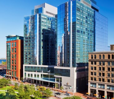 TrueNorthTravel's tweet photo. SAVE $300 per couple. BOSTON ULTIMATE GETAWAY. Discover all that the city of #Boston has to offer on this four-day adventure! 4 days from $639. #travelbyrail #vacation #traveler #train #bostoninautumn #beautiful https://t.co/AoPh86IC7f