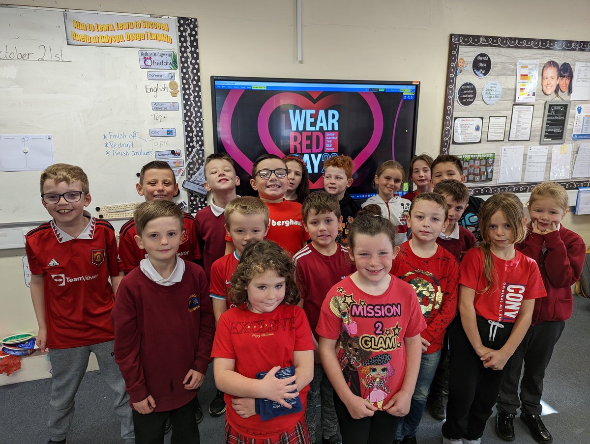MaesOwen's tweet photo. We Show Racism the Red Card in Dosbarth Miss Pye @theredcardwales https://t.co/msnToKxO28