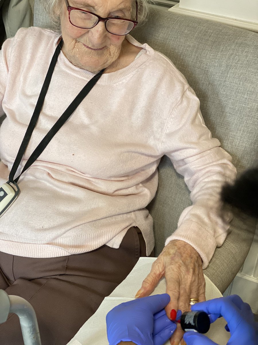 Linwood care home in Thames Ditton Anchor