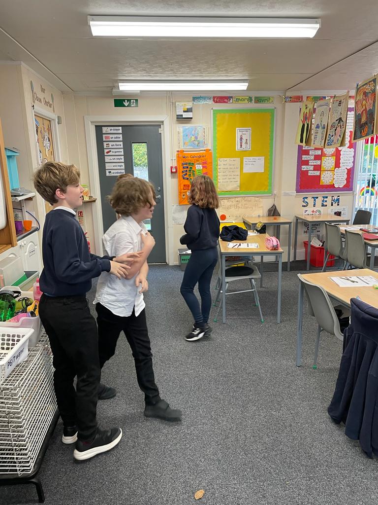 Heriotpssbc's tweet photo. P.4-7 taking part in @inspireSBC #readysetcode creating symbols and algorithms for our robot dances! @SBCEducation1 https://t.co/fQoQVDGB9v