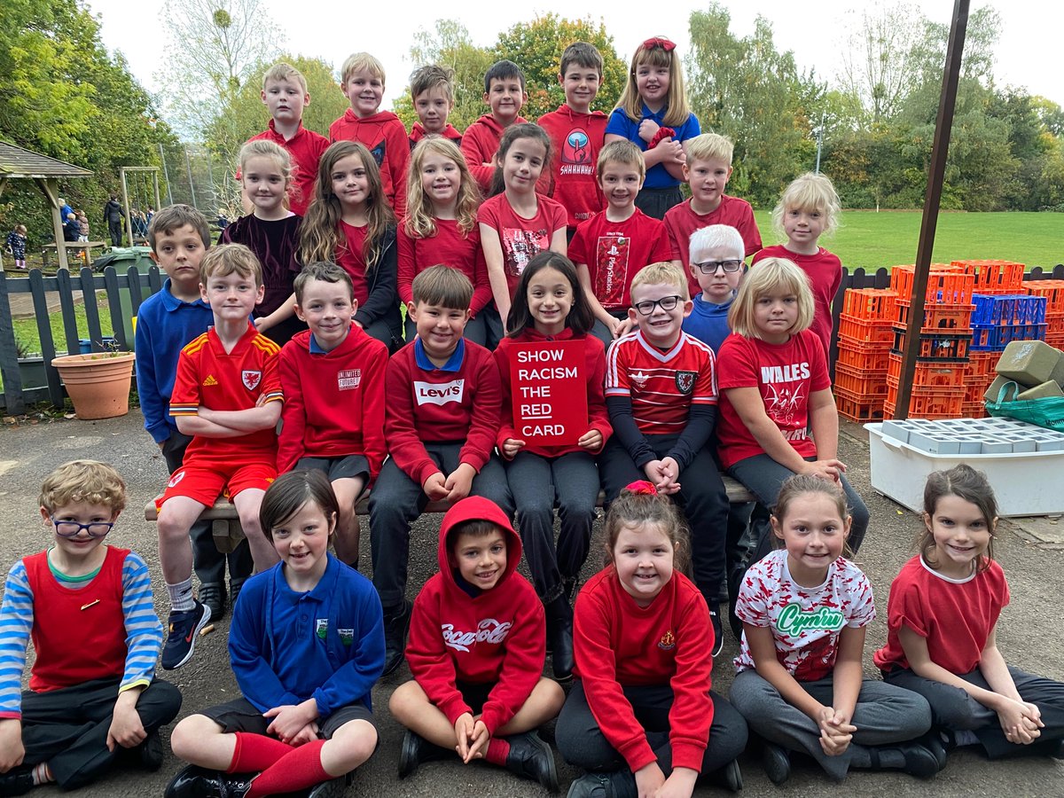 thedellschool's tweet photo. Year 3 supporting #WRD22 #showracismtheredcard @theredcardwales. https://t.co/iu7s1jfdY4