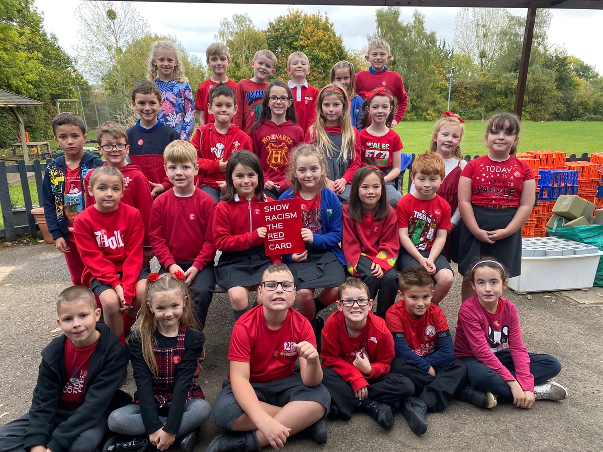 thedellschool's tweet photo. Year 3 supporting #WRD22 #showracismtheredcard @theredcardwales. https://t.co/iu7s1jfdY4