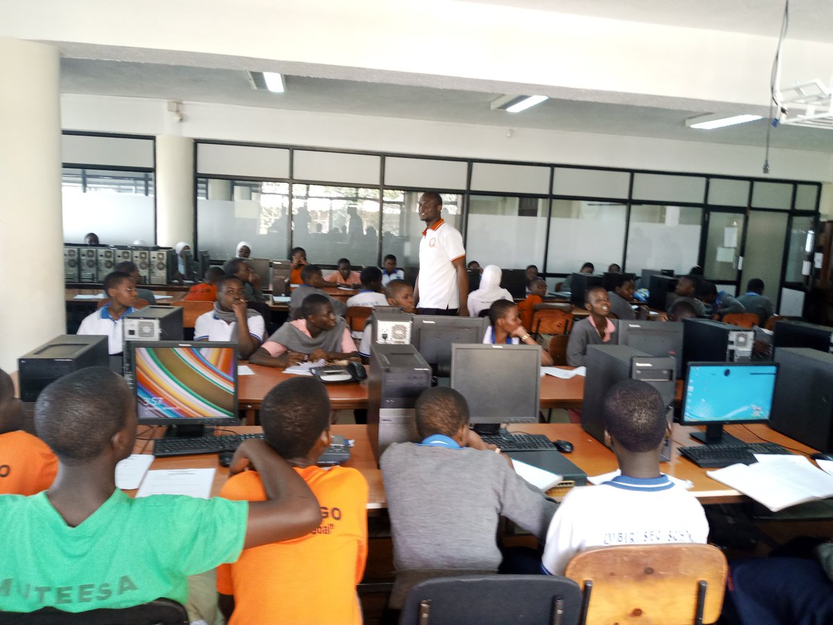 mrogers4christ's tweet photo. Lubiri SS students introduced to programming with scratch as we mark @AfricaCodeWeek 2022! Coding is a language every child must be fluent. 🙂 #ACW2022 #ACC2022 @AfricacodeweekU @coding_mindset @ictteachersug @ICTClubsUg @Kawauganda @Makerere #ICTTrsUg https://t.co/UEsrPKmCM4