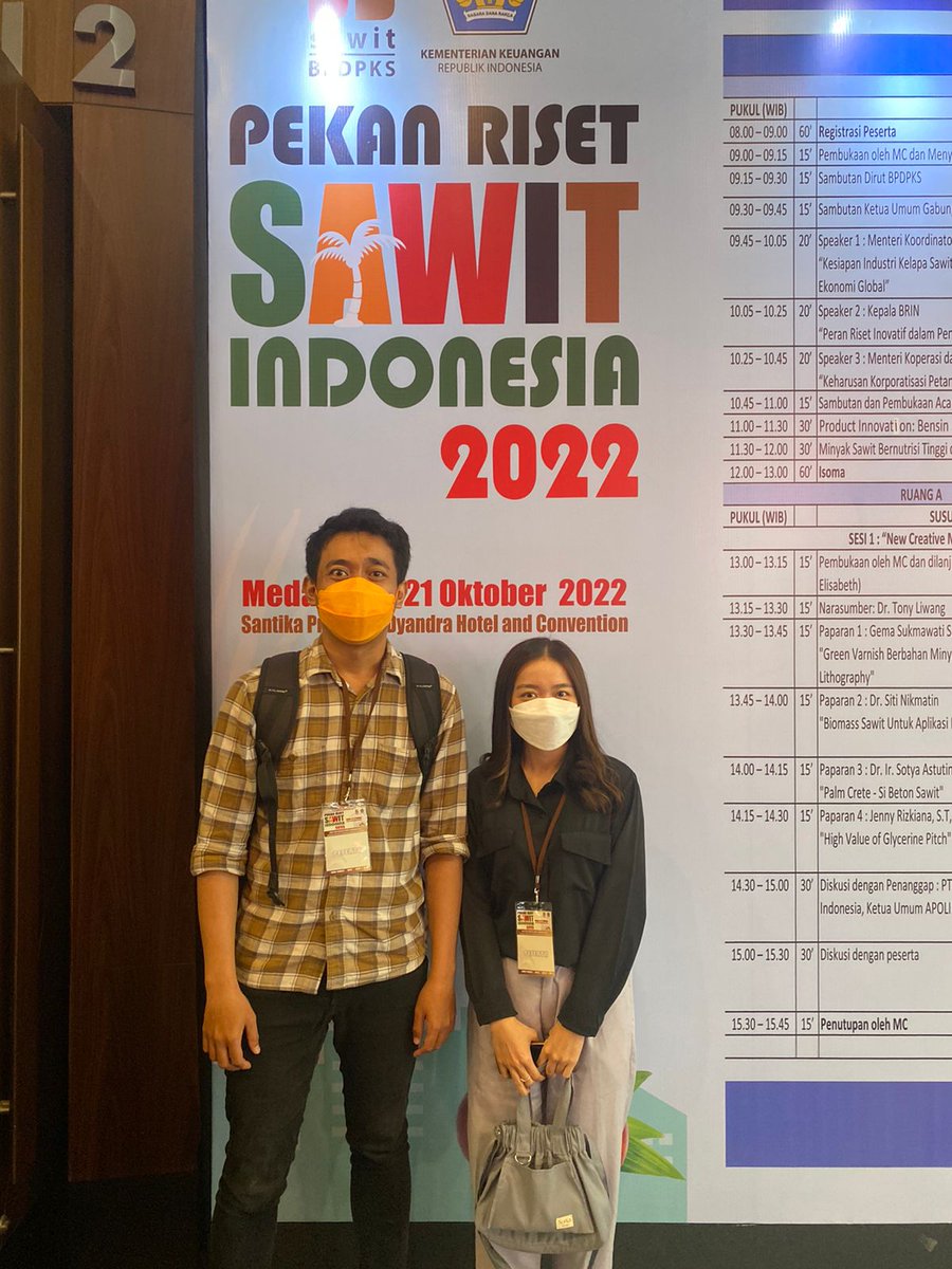 pharmaceuticsUH's tweet photo. Cindy and @AndiDianPerman1 were invited to Indonesian Palm-Research Week 2022. Last year, Cindy and her undergrad students team won a grant for palm-related research under the supervision of Dr. Permana. They were invited after winning 1st place in the competition. https://t.co/aZXMRdTDB4