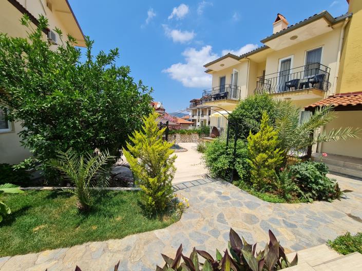SelectTurkey's tweet photo. *APARTMENT OF THE MONTH*

GREAT VALUE SUITABLE FOR PERMANENT OR HOLIDAY HOME

2 Bedroom 3 Bathroom Duplex Apartment Close to all Local Amenities

Price:£105,000

#RealEstate #ovacik #oludeniz #propertyovacık #forsale #fethiyeproperty #fethiye #calis #aplaceinthesun #rightmove https://t.co/U6fj6tvSw7