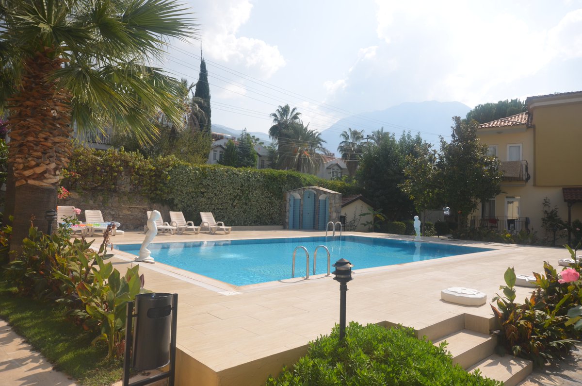 SelectTurkey's tweet photo. *APARTMENT OF THE MONTH*

GREAT VALUE SUITABLE FOR PERMANENT OR HOLIDAY HOME

2 Bedroom 3 Bathroom Duplex Apartment Close to all Local Amenities

Price:£105,000

#RealEstate #ovacik #oludeniz #propertyovacık #forsale #fethiyeproperty #fethiye #calis #aplaceinthesun #rightmove https://t.co/U6fj6tvSw7