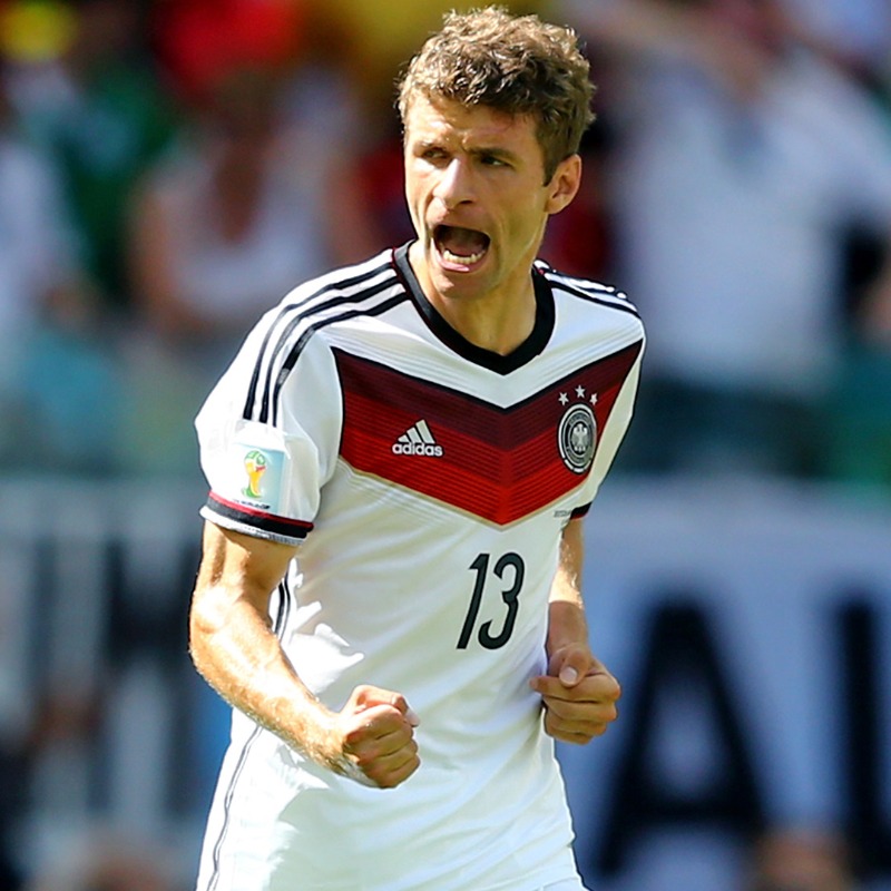 FIFAWorldCup's tweet photo. 🇩🇪 Do you know who was the Germany captain in the 2014 #FIFAWorldCup? 

Test your knowledge here! 👇