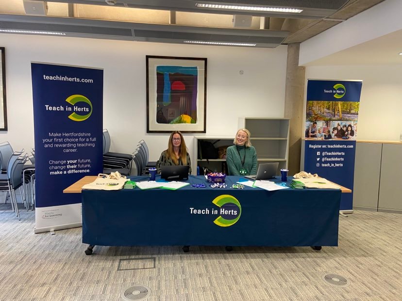 All set up and ready to go! Our first recruitment fair of the academic year - we can't wait to talk to students at <a href="/HomertonCollege/">Homerton College</a> ☺️ come and get your freebies! #TeachinHerts #HFL