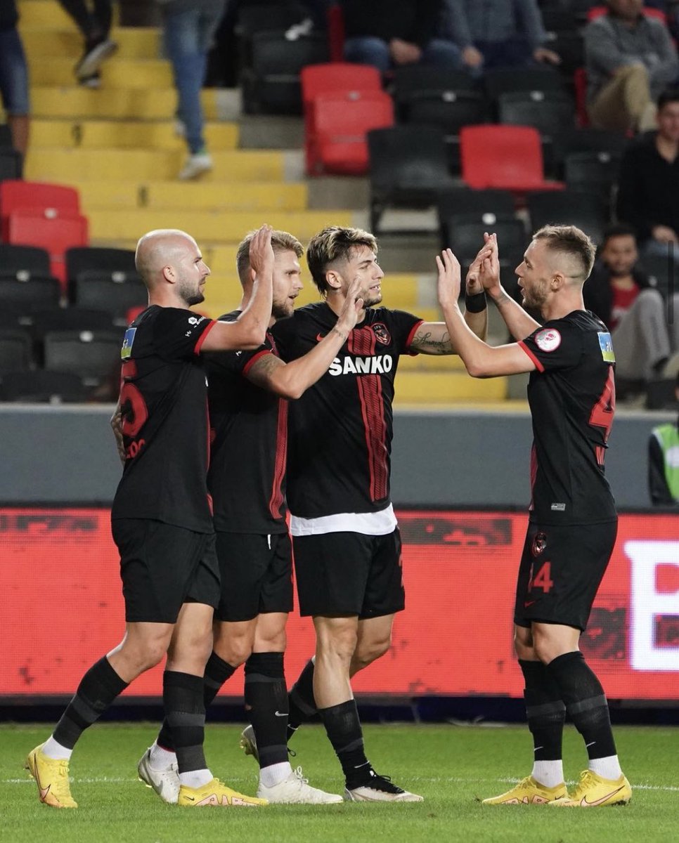 amerkel52's tweet photo. Onto the next round! 🙌🏼 https://t.co/Bgqvni6uAy