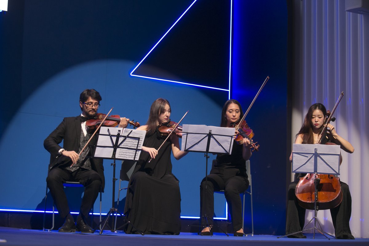 diego_alcazar's tweet photo. Few things are more beautiful than changing someone’s life for the better. That’s what our Faculty does every day, and for that they deserve our deepest #gratitude. Congratulations to all recipients of the Teaching #Excellence Awards 2021-2022 Ceremony! https://t.co/sGJcAE52Bj