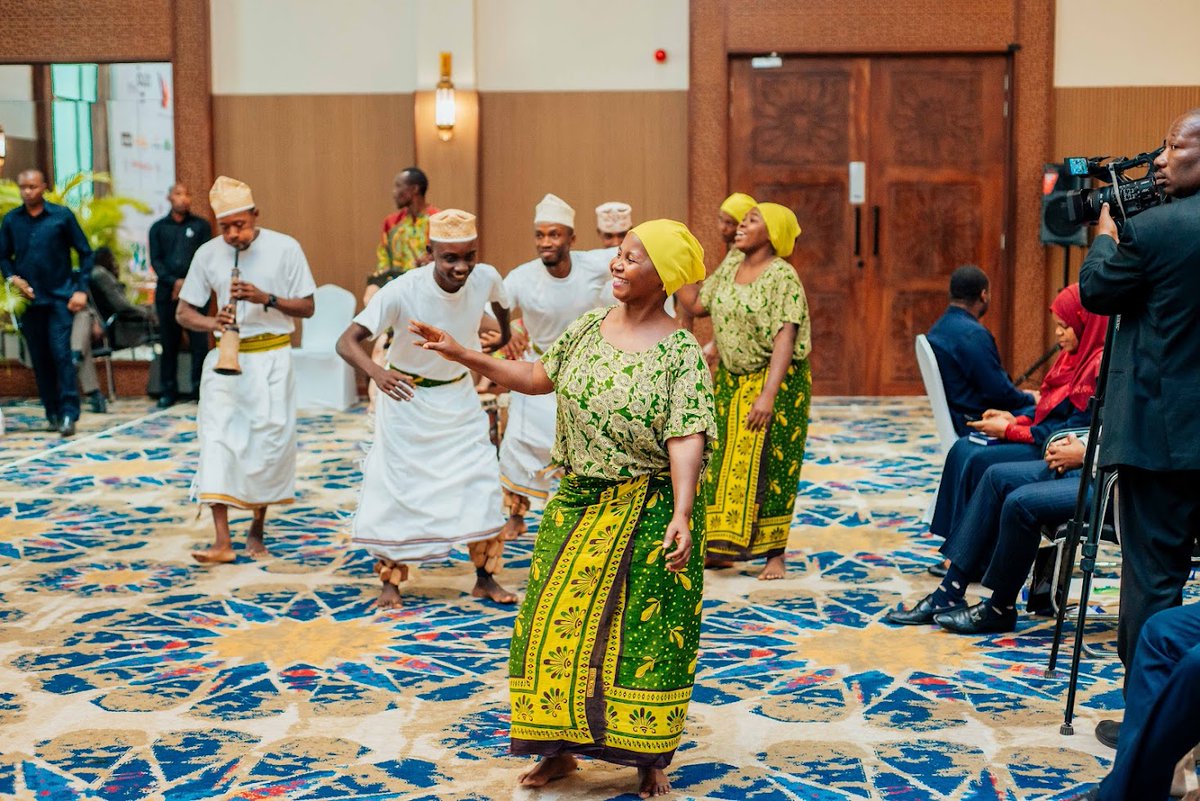 pmi_tz's tweet photo. Day 1 of the @pmi_tz Annual Conference was a big success.
Here are some highlights from the opening ceremony.
It was an honor to have the First Vice President of Zanzibar Hon. Othman Masoud Othman officiate the conference.
#TheOneToRemeber #WeLoveProject https://t.co/910RQcdrpI