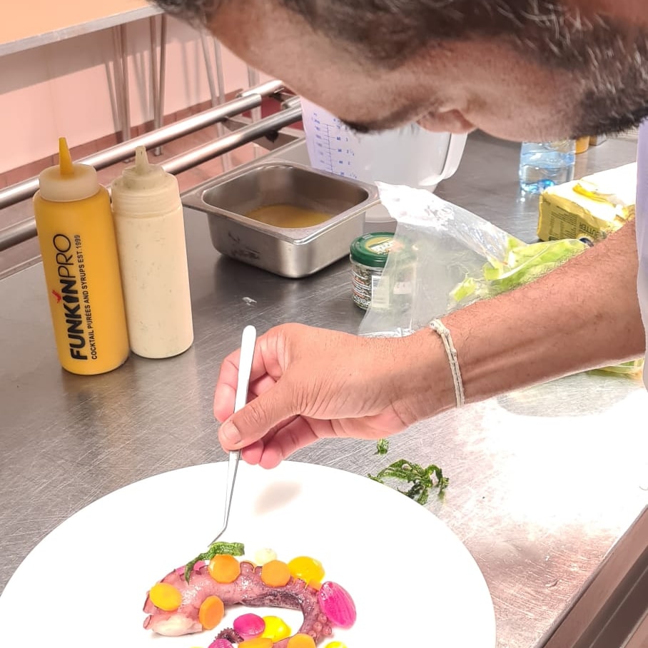 MulrannyPark's tweet photo. After a 3 year hiatus, the day of our highly anticipated Gourmet Greenway night has arrived. Final testing of ingredients took place last night &amp; if this is anything to go by it will be a great night #GourmetGreenway @MayoDotIE @Irish_food_blog @achillseasalt @AchillMtnLamb https://t.co/AvFyVhDNSD