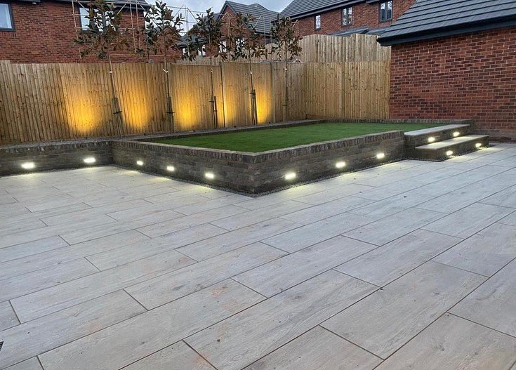 pro_mdx's tweet photo. A well landscaped garden does not only increase the enjoyment of your home while your living there, it can also increase the value of your home by up to 20% Here are some before and after photos of a domestic landscape project we completed earlier this year #landscaping https://t.co/gOdIWUDEhl