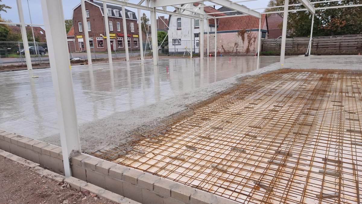 Werk jumbo in Mook, stort beganegrond vloer