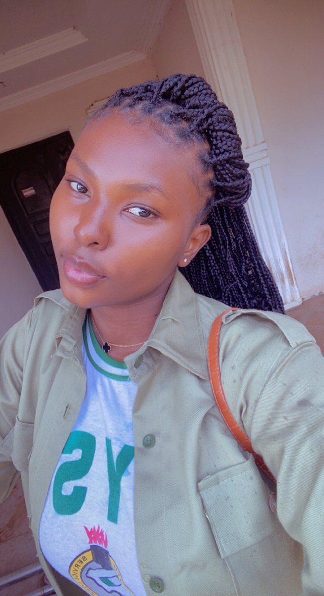 Chidinm10120608's tweet photo. It's today that I feel like posting my own POP pictures here π....Okay bye π
#nysc #Godidit https://t.co/fpg7WVsHYw