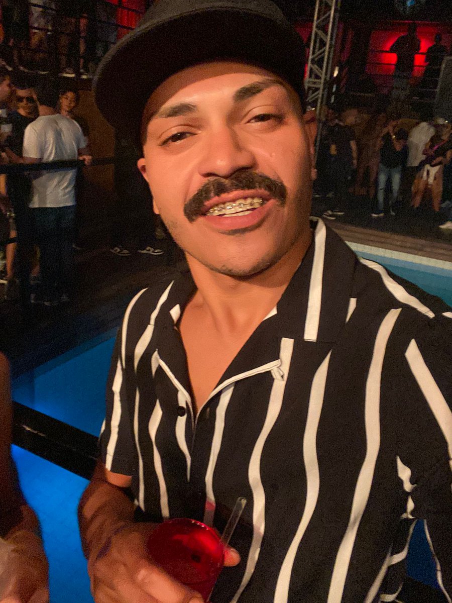 duhbigode's tweet photo. Meu beijo vai te viciar 💥🥵😈 https://t.co/kOtO2xwm0i