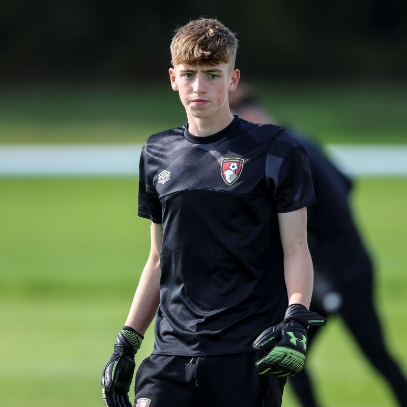 afcb_academy's tweet photo. 🏆 World Cup-winning roots
🧤 A passion for goalkeeping
🍒 Life with the Cherries

Grandson of an #EFC legend, Mack Allan speaks to https://t.co/Wjze7sC0qd ahead of the #afcbu18s' friendly with West Ham at Little Heath Sports Ground 🗣️