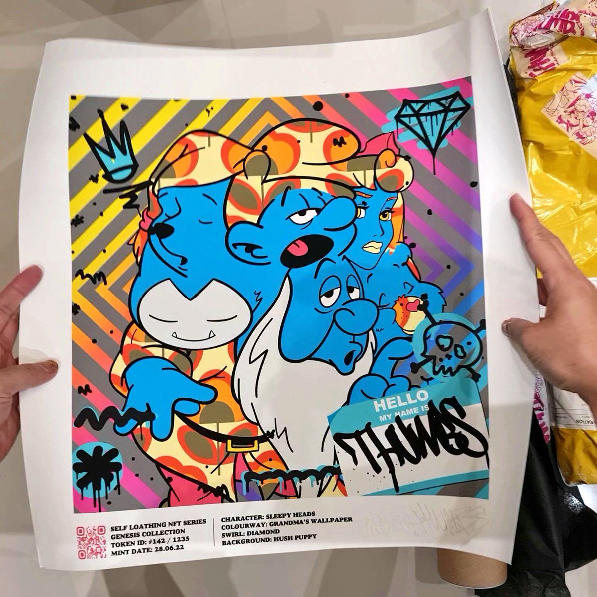 natsuliew's tweet photo. Just received my super cool @thumbs_club utilities in the mail!! The print and shirt are sickkk ❤️‍🔥 very nice of @artbythumbs to throw in a shiny sneakerhead sticker too ✨️ can't wait to get my print framed!

#nft #NFTutilities #NFTartists #NFTProject #nftcollectors https://t.co/nmpJ7VaUVG