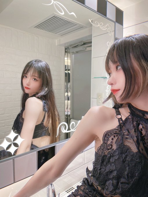 コスプレイヤーしろさきのTwitter画像28