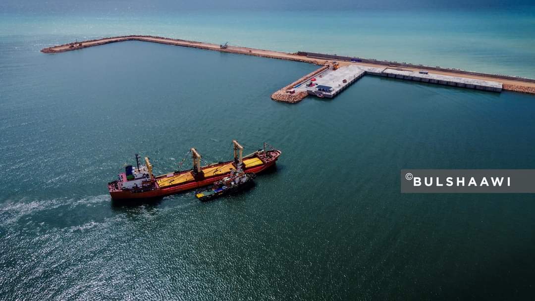 Dream come true, Port of Garada
 It will be done tomorrow, God willing.
 #GoolIyoGobonimo
<a href="/HassanSMohamud/">Hassan Sheikh Mohamud</a>
<a href="/HassanAKhaire/">Hassan Ali Khaire</a> <a href="/M_Farmaajo/">Mohamed Farmaajo</a> <a href="/HESaidADeni/">H.E Said Abdullahi Deni</a> <a href="/ahmedkaraash/">Ahmed E. Osman Karaash</a> <a href="/alihwarsame/">Ali H. Warsame</a> <a href="/washingtonpost/">The Washington Post</a> <a href="/POTUS/">President Donald J. Trump</a>
<a href="/BarackObama/">Barack Obama</a> 

 📸 @AB_Bulshaawi