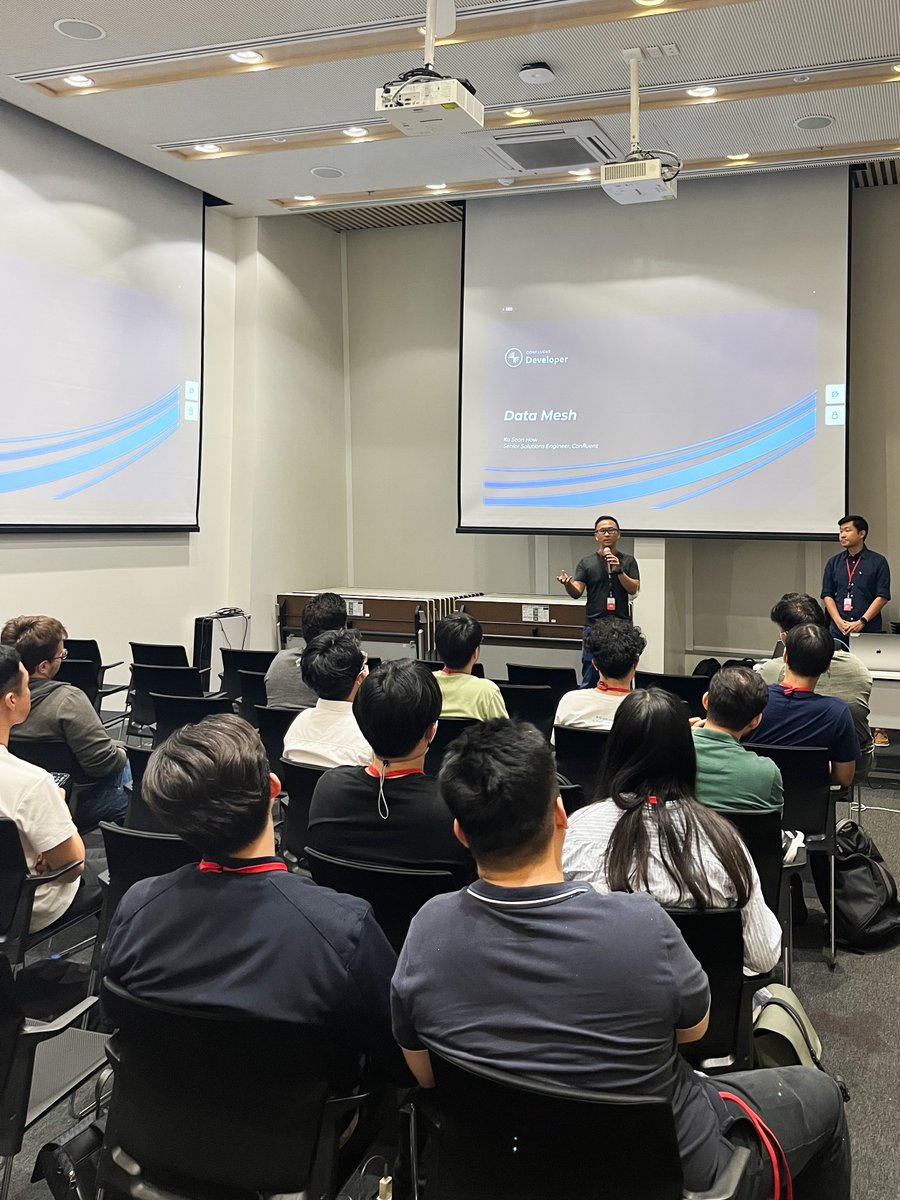 lifeatagoda's tweet photo. Kafka community meetup in Bangkok 🚀 

Agoda hosted the Apache Kafka Meetup at our Bangkok office. We welcomed 50+ community members to learn, share and network. As a tech leader, we're committed to fostering the growth of tech communities.

#lifeatagoda #techatagoda https://t.co/8UTxF9kiKy