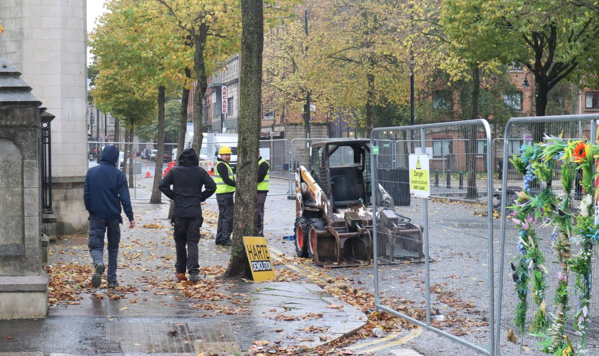 DestinationCQ's tweet photo. ❗️➡️ We are delighted to see that some pedestrian access at least has been restored this morning on DONEGALL STREET. This will be a relief to the businesses still operating on the street.
Now to get the road opened again for all access!
#CathedralQuarterBelfast
#CQBID https://t.co/2r1xK859Db