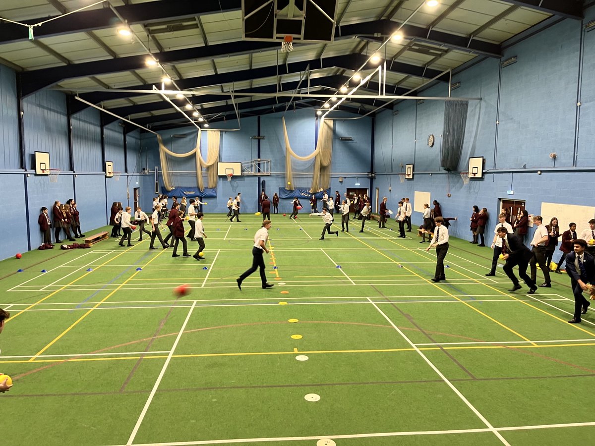 SGSSeniorSchool's tweet photo. In the Fitzherbert House assembly yesterday, 11F spoke about the importance of teamwork. The assembly activity was certainly a popular one! #SGSFitz #SGSDifference https://t.co/WAx1CaMmLY