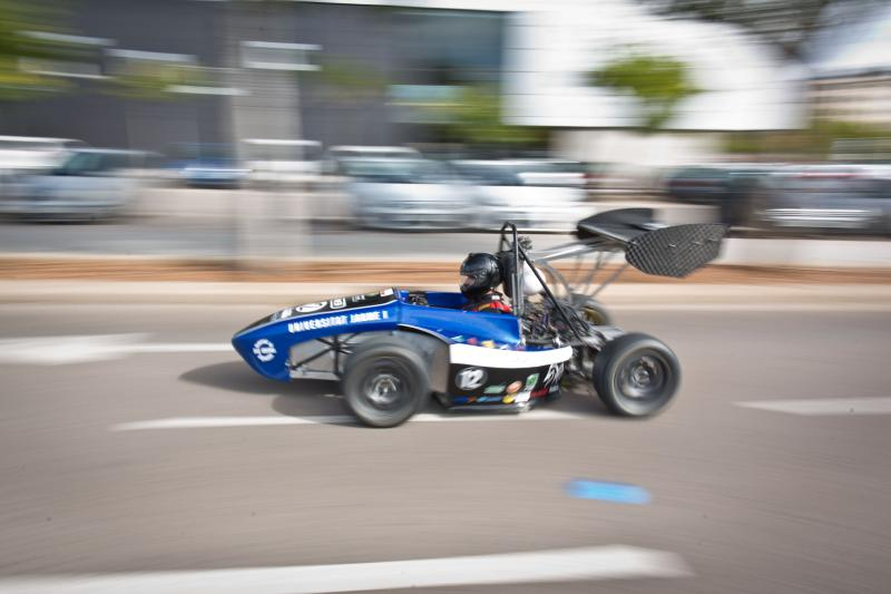 latirapedos's tweet photo. 21/10/22. Presentación del coche #FormulaStudent UJI Motorsport, proyecto albergado en Espaitec UJI, programa #UJILab Innovació.Aula Magna ESTCE a las 18 h. Abierto a toda la comunidad universitaria, patrocinadores y estudiantdo impulsor. https://t.co/Ld2YsYRh2D
Ana Piquer Vicent https://t.co/wmlR3RbfEs