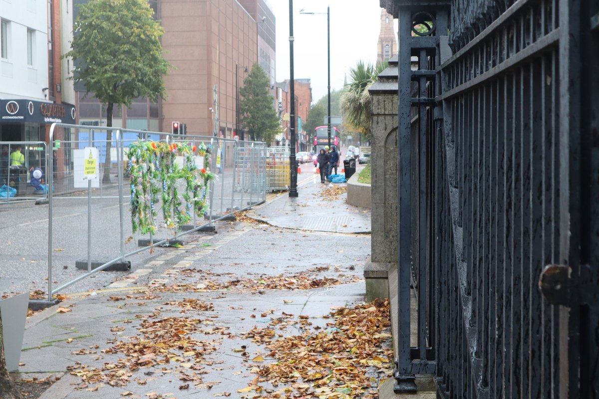 CQBelfast's tweet photo. ❗️➡️ We are delighted to see that some pedestrian access at least has been restored this morning on DONEGALL STREET. This will be a relief to the businesses still operating on the street.
Now to get the road opened again for all access!
#CathedralQuarterBelfast
#CQBID https://t.co/PphEL0mETo