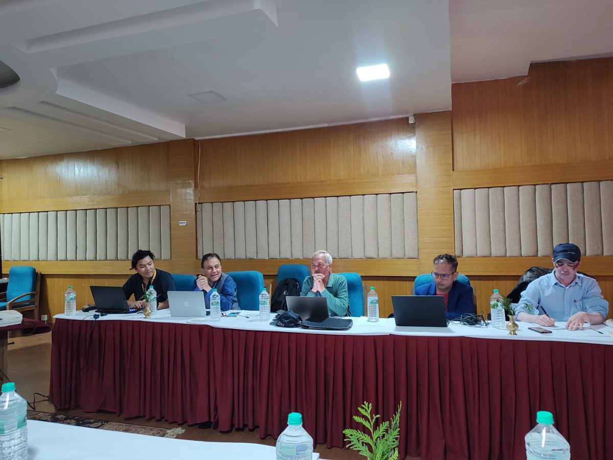 Tweet2PEI's tweet photo. Highlights from the Orientation Workshop for journalists happening @ Pokhara, organized by @sejon1998 with PEI's own Saurab Lama, along with @ruru_krishna & Kamal Pande.
#InfrastructureDiplomacy #Nepal https://t.co/aconzjpwYr