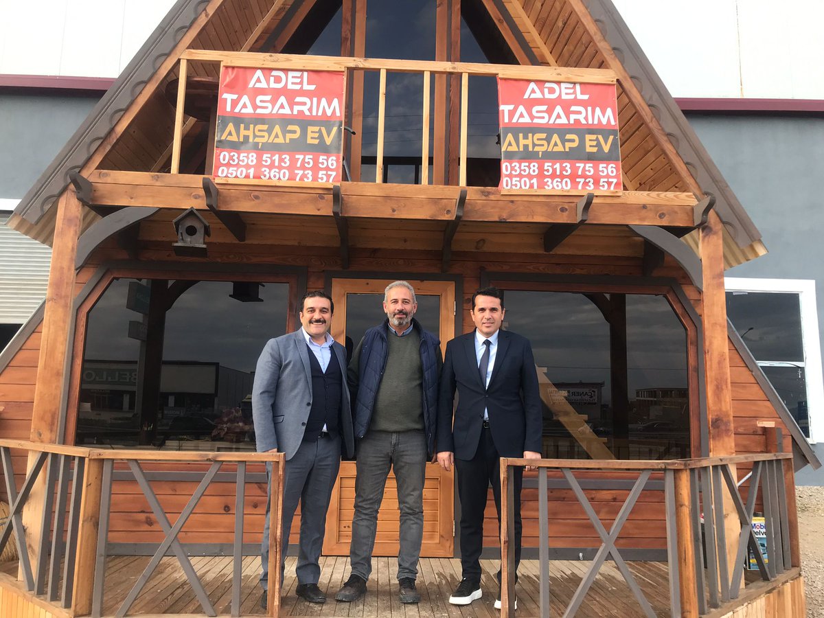 Amasya yatırım destek ofisi il koordinatörü ve KOSGEB Müdürü ile birlikte, Merzifon'da bungalov ev ve çeşitli mobilya ürünleri üretimi yapan Adel Bungalov firması ziyaret edildi. Firma yetkilisine teşvik sistemi,hakkında bilgi verildi.<a href="/okakalkinma/">Orta Karadeniz Kalkınma Ajansı (OKA)</a>