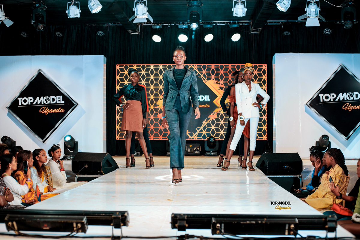 TopModelUganda's tweet photo. We are Top Model Uganda, the leading modeling competition.
@IamVinka  during the launch .
We thank everyone that made this event memorable @NexusLounge_ug 
@SpireJim @brendamaraka and Miss Sylvia Namutebi former miss Uganda.
@allenluley 
#topmodeluganda 
4th December 2022 . https://t.co/nCd0k202Ol