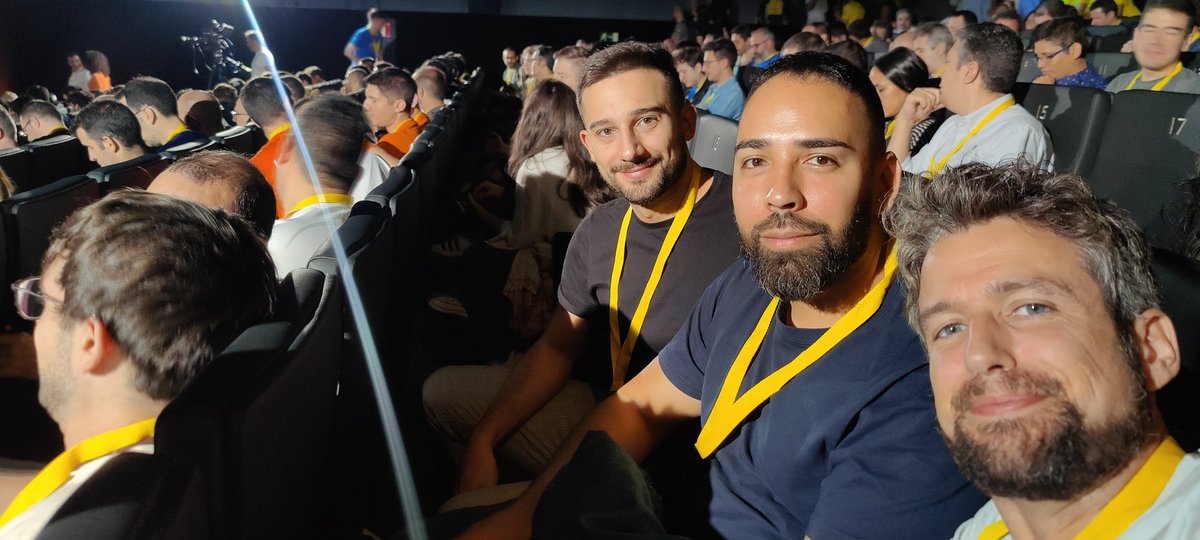 Pablomuniz's tweet photo. En la #tarugo22 https://t.co/4In2cosTmH