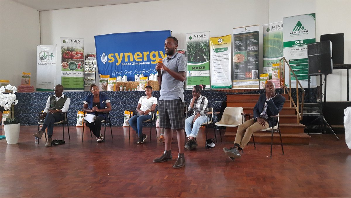 zfu_official's tweet photo. #Happeningnow Question and Answer Session. Young Farmers ask questions to the panelists
#ZYAS_2022
#YoungFarmers
#ZFU
@FarmfitLuxWear https://t.co/JXRVO4nUOO