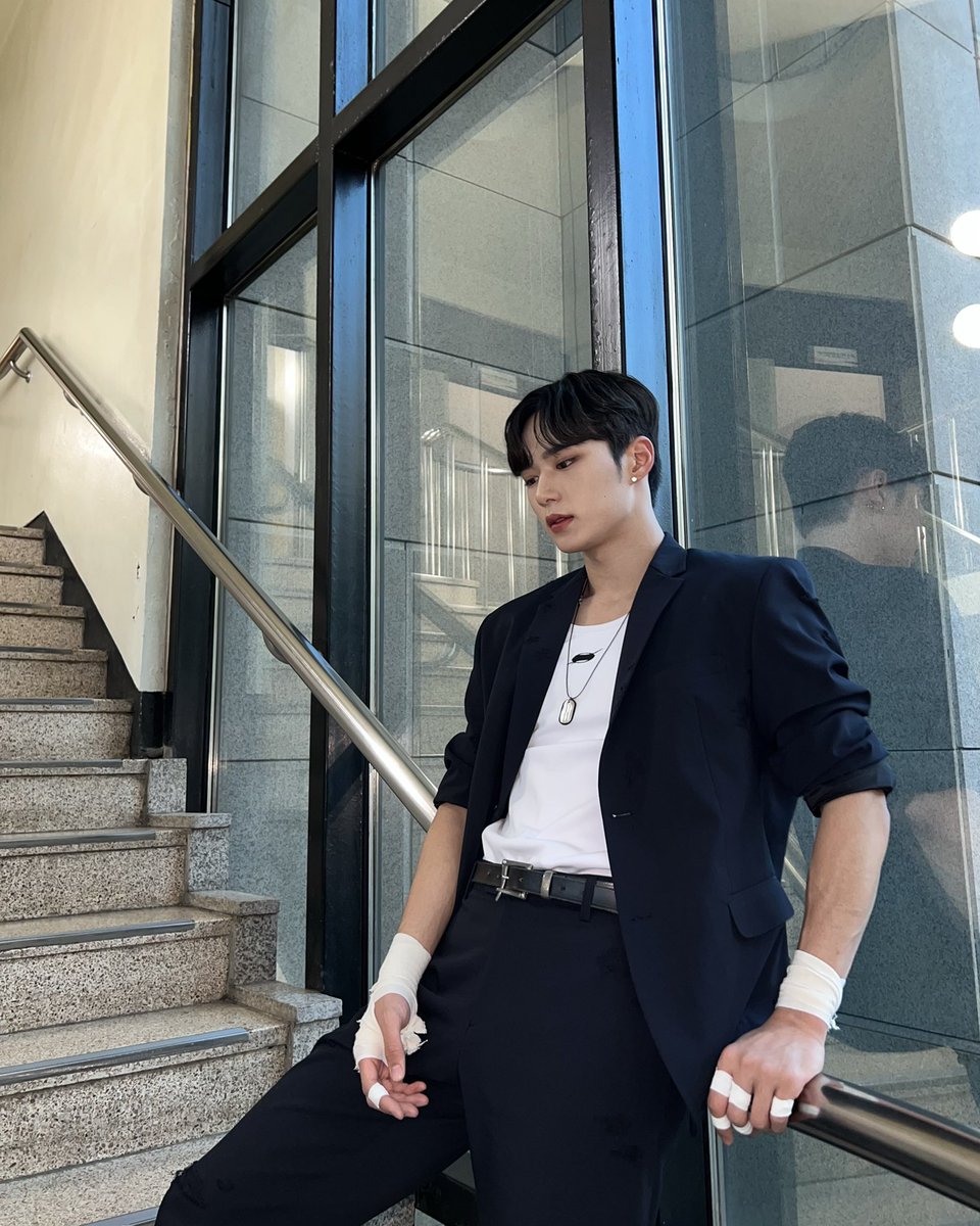 [TRANS] 20221021

[#จุนซอ] “ถ่าย Music Bank ผ่านไปได้ดีเลย💙”

#김준서 #KIMJUNSEO #คิมจุนซอ
#위아이 #WEi #루아이 #RUi