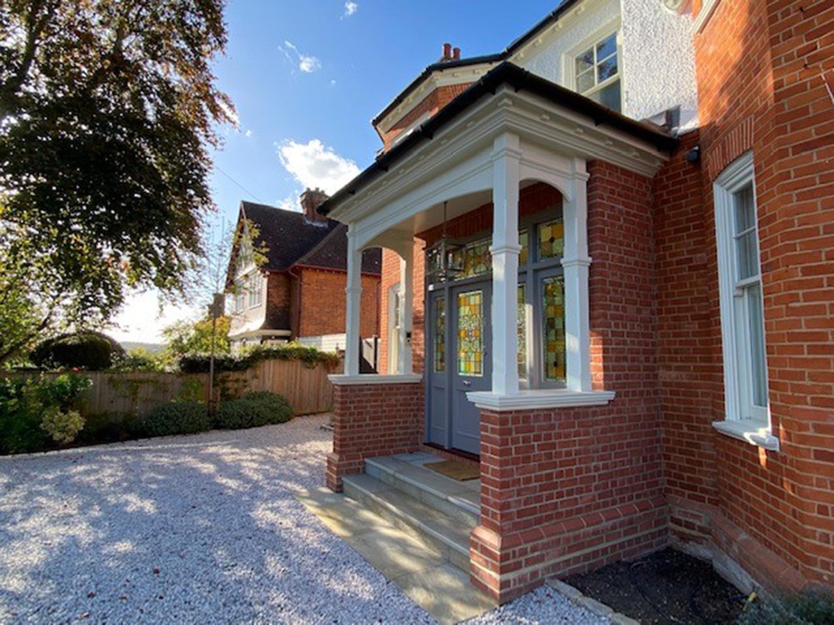 TSpaceArchitect's tweet photo. T-Space invited back to design a new bespoke porch for impressive Essex home!
#periodproperty #periodhome #conservationarea #wanstead #essex #loughton #chigwell #chingford #ongar #periodproperty #brentwoodessex #ingatestone #theydonbois https://t.co/7z3x4V1VtI