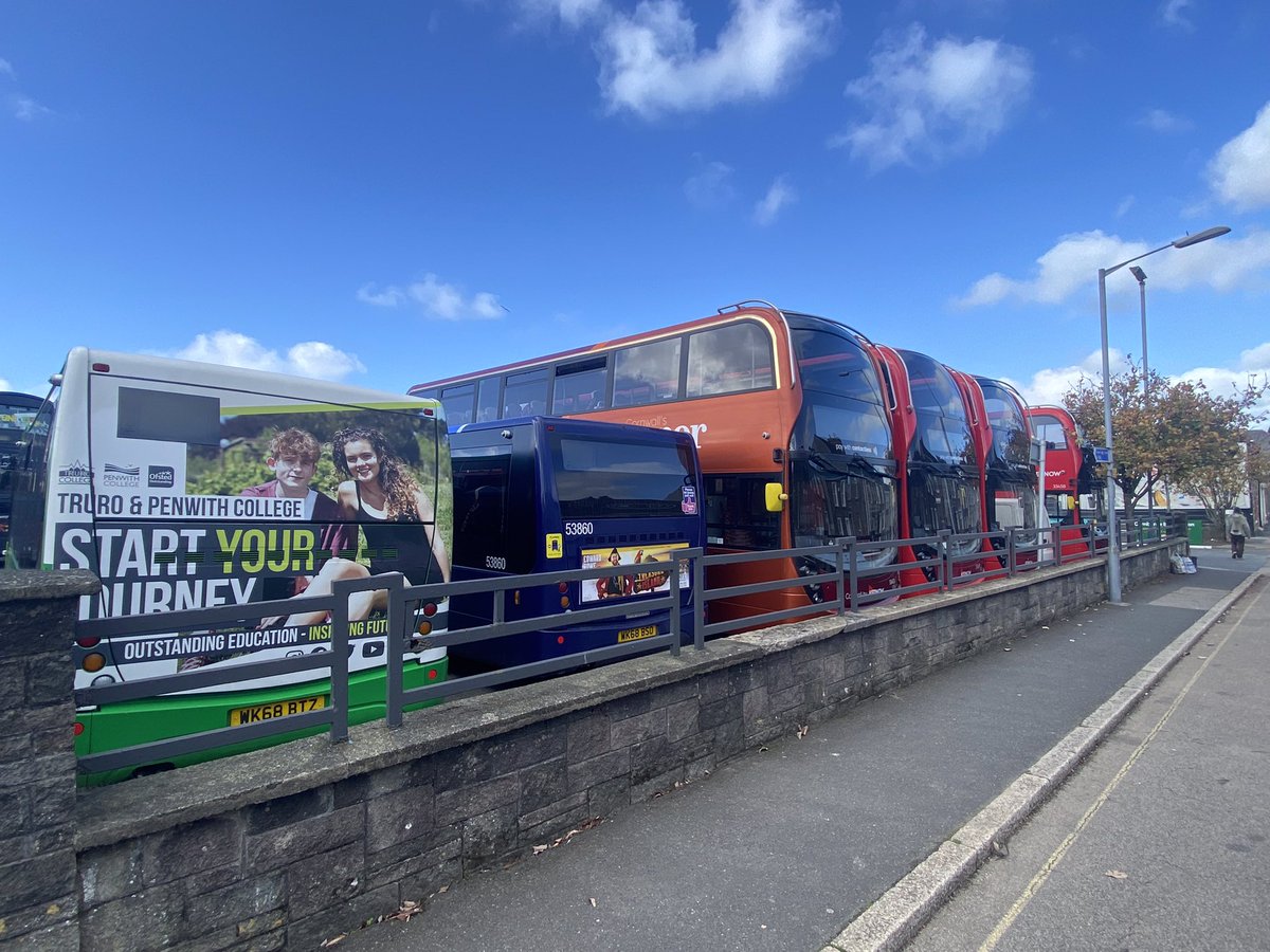 First Bus workers , RMT fight for fair pay