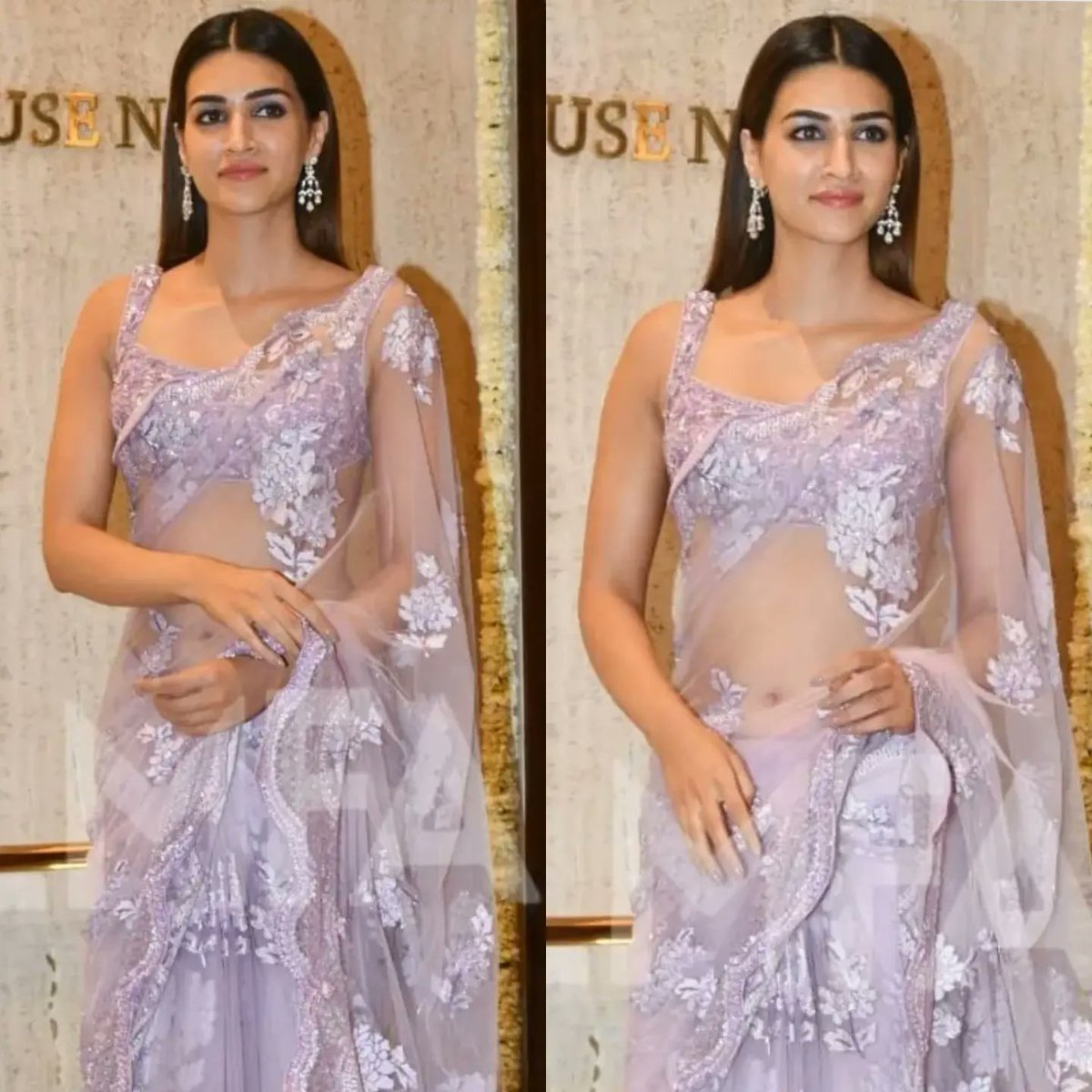 kritigreatsanon's tweet photo. ๐๐๐
#Diwalibash #kritithegreatsanon #kritisanon https://t.co/oyOJHJmuFL