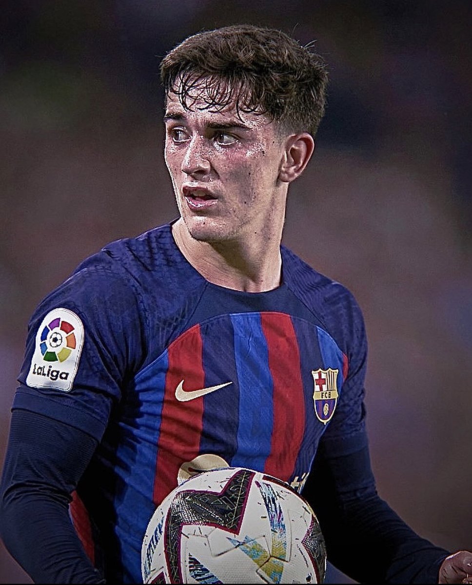 BarcaTimes's tweet photo. 🚨🚨| BREAKING: Gavi has WON the 2022 Golden Boy Award. #fcblive ⭐️⭐️ https://t.co/Y0zHdi4Qfc