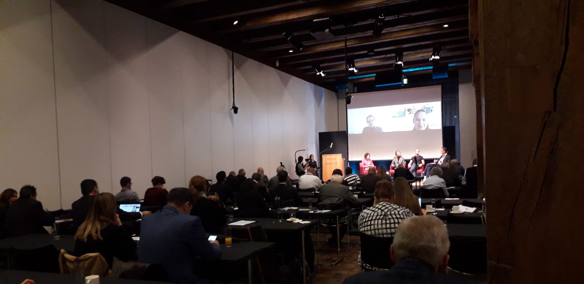 CsifEuropa's tweet photo. #CSIF UE 🇪🇺🇪🇺 Panel final de la Conferencia de @CESIpress sobre digitalización retos, riesgos y oportunidades para los negocios, los ciudadanos y los trabajadores @CSIFnacional
#DiWork #Konstanz 🇩🇪 https://t.co/5PF15OWViO