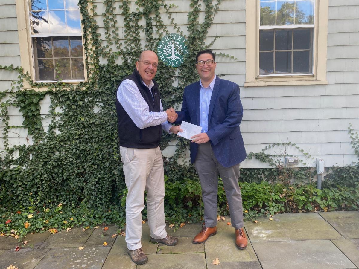 This week, Christopher J. Farrell, Community Relation Specialist at <a href="/EversourceCT/">Eversource CT</a> (pictured right with Bartlett CEO Tracy Kay), stopped by the Bartlett to make a donation on his company's behalf. The funds will support the Bartlett's ongoing community Gardening efforts.