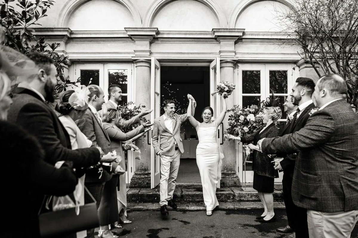 allisterfreeman's tweet photo. I had the absolute privilege of photographing Taomi and Luke’s wedding at The Temple of Minerva in Bath, just two days before lockdown number 2!

Read into how this charming couple first met in this lovely feature in The Times (You'll need to subscribe)

https://t.co/35caryhFAj https://t.co/RHLZW3jALL