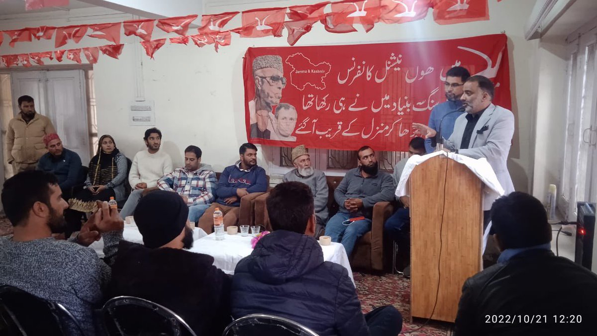 salmanalisagar's tweet photo. Today at Distt office #Ganderbal while presiding Distt office bearers meet.
it was really great to interact with youngsters (office bearers) &amp; get feedback from ground.
young brigade of #YNCKMR resolved to work for strengthening party at grassroots level.

#VIictoryFor @JKNC_  ✌️ https://t.co/hovaOoCZHd