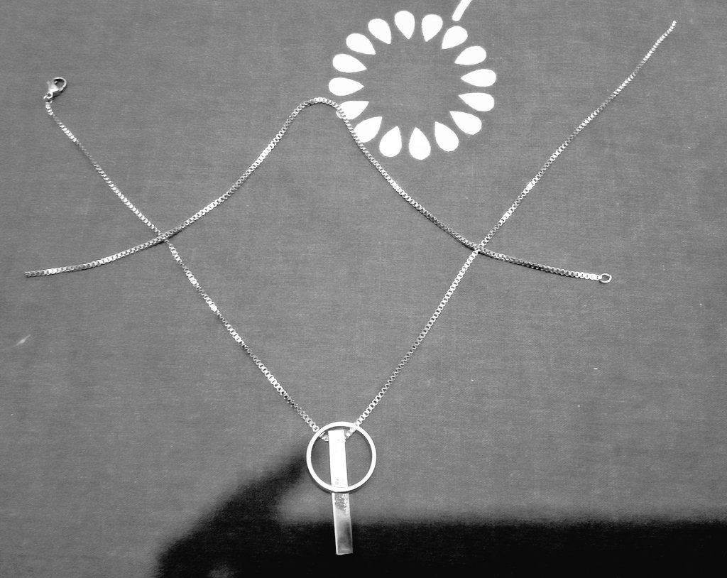 diestroyedz's tweet photo. kalung bib gua patah:( https://t.co/DL7iaCZozt