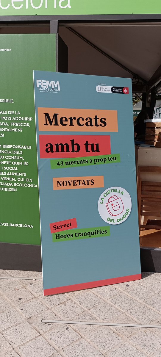 femcuinetes's tweet photo. Tret de sortida del #MercatDeMercats 
21-22-23/10 a la Pl. de les Glòries
Paradetes, tastos, presentació del llibre, Temps de mercat II, subhasta de peix, showcookings...
@MercatsBCN @carmegasull @OlivesFrancesc @la_boqueria https://t.co/AN1IN0Du3d
