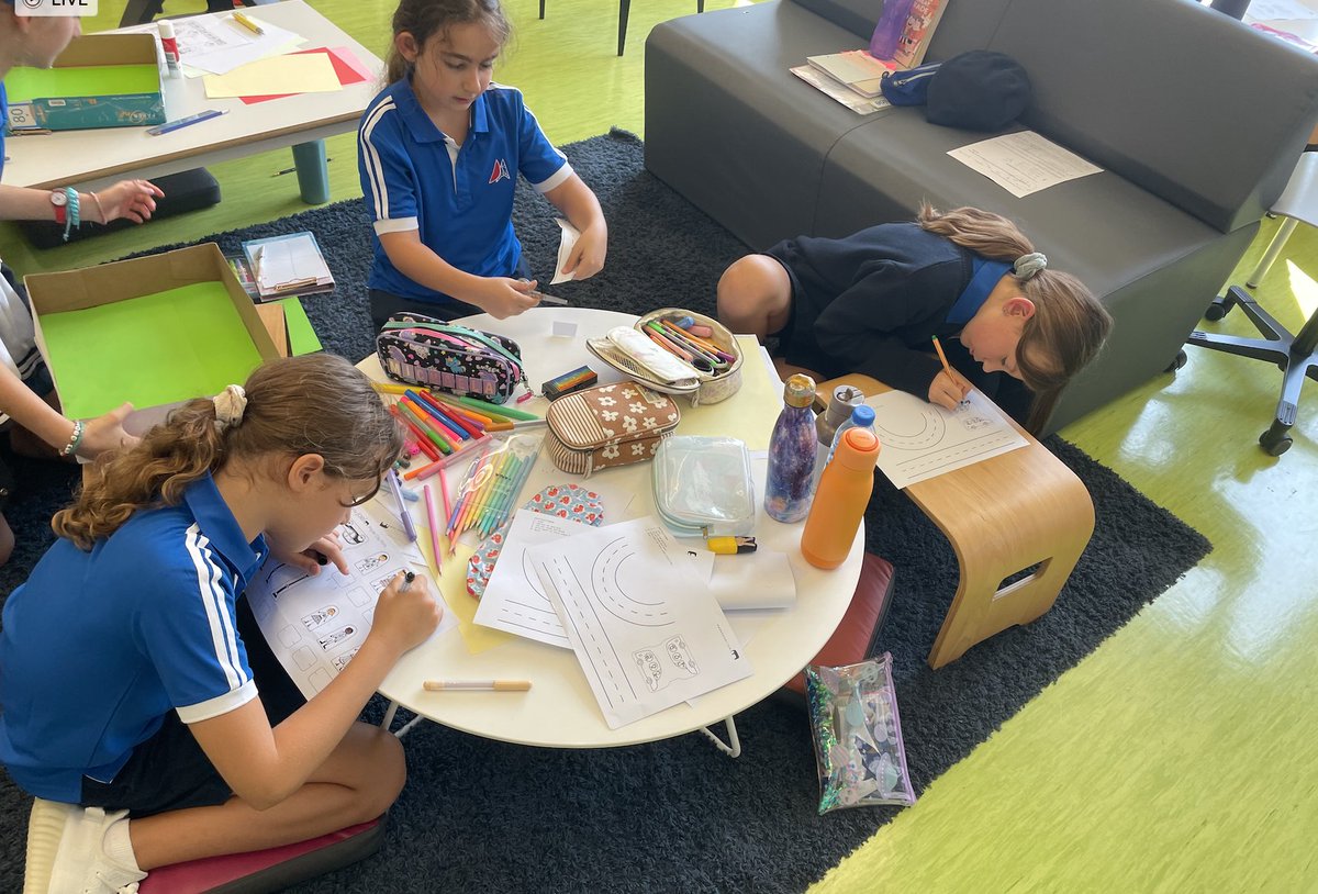 Kate Elizabeth Ryder tweet media